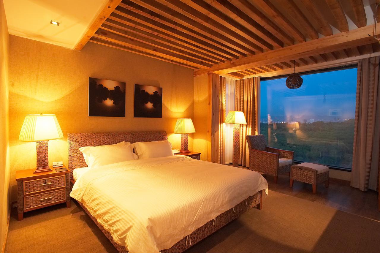 Hotel Xinjiang Yema International Clubhouse Urumczi Zewnętrze zdjęcie