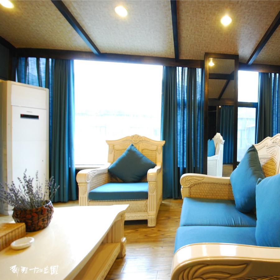 Hotel Xinjiang Yema International Clubhouse Urumczi Zewnętrze zdjęcie